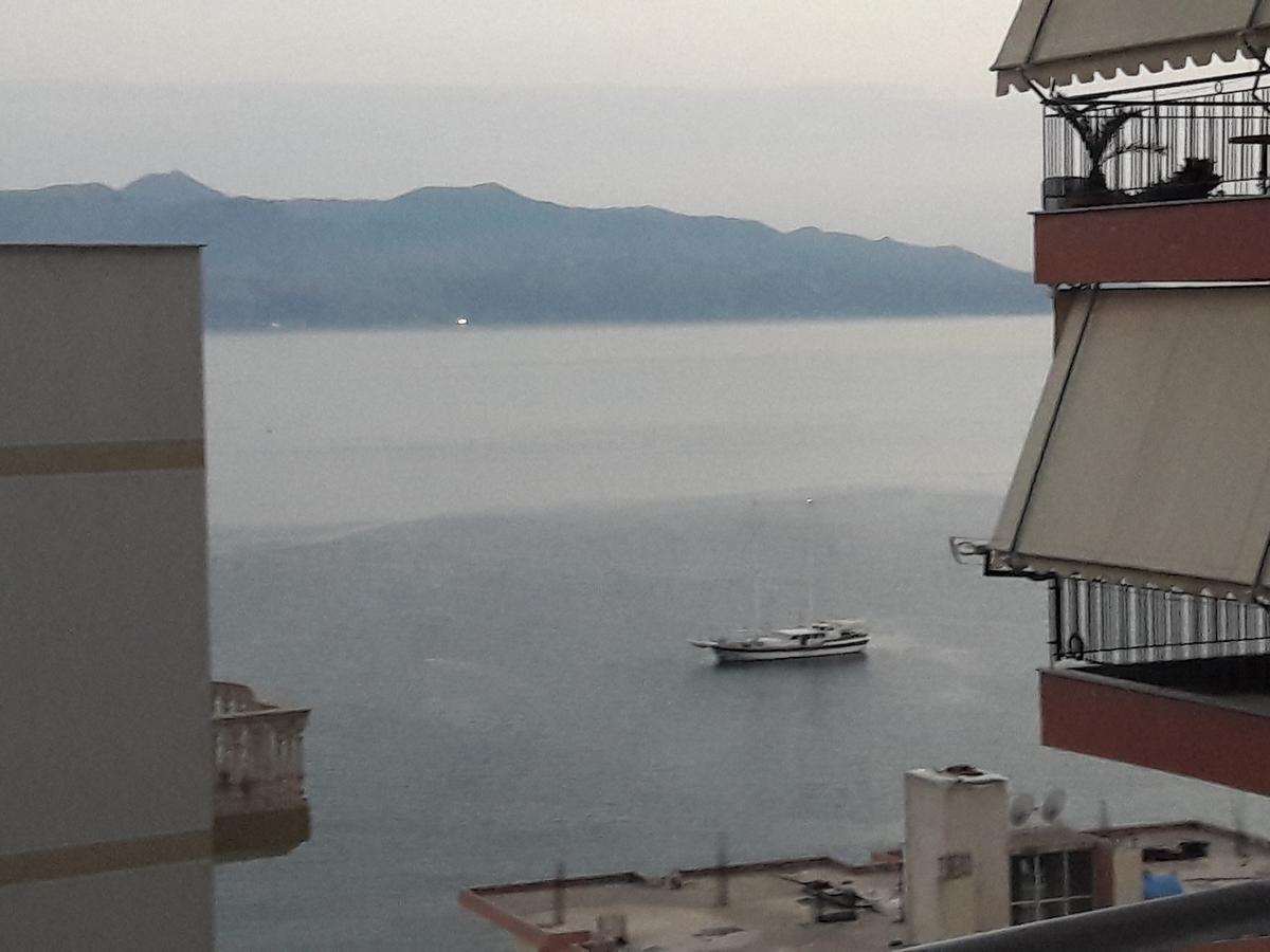 Paradiso Apartments Sarandë エクステリア 写真