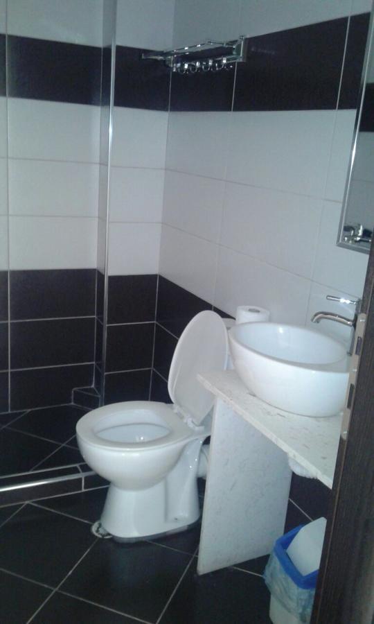 Paradiso Apartments Sarandë エクステリア 写真